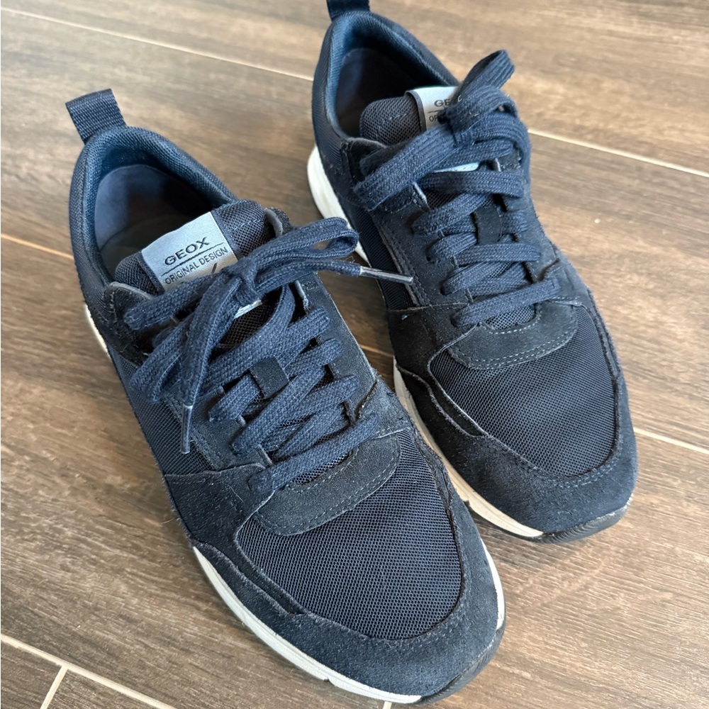 Geox Men's Navy Blue Sneakers